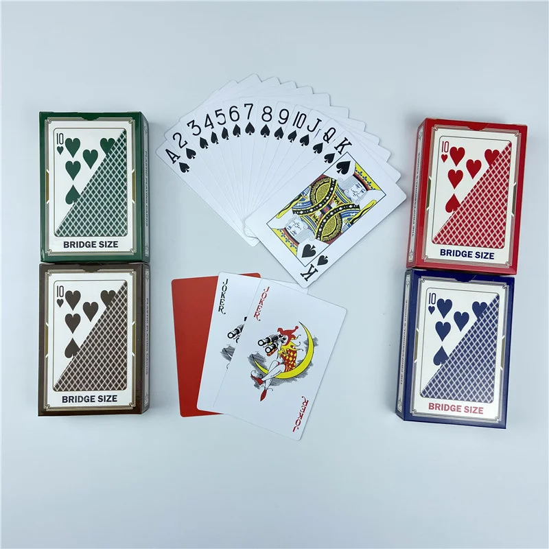 100% ПВХ Игральные карты Пластиковая карточная игра в покер Водонепроницаемая 4 Цвета Техасский холдем Блэкджек Игра Золотая карточная доска Развлечения