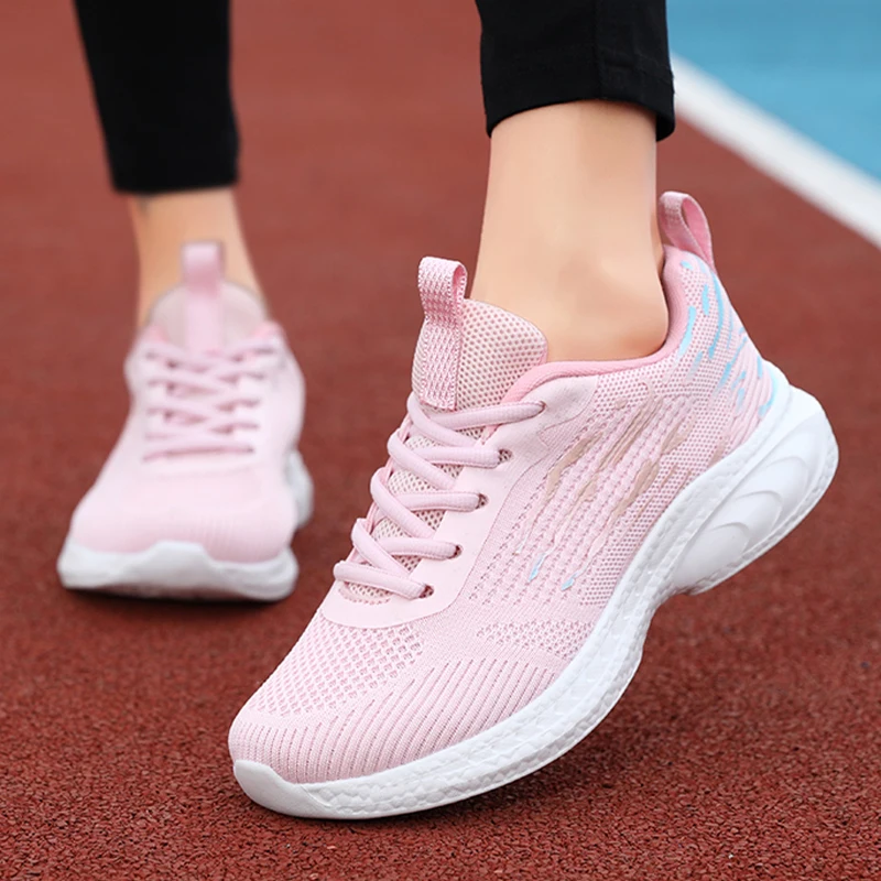 Мягкие женские кроссовки для бега, легкая дышащая Женская спортивная обувь, противоскользящие Женские кроссовки, Уличная вулканизированная обувь 2023