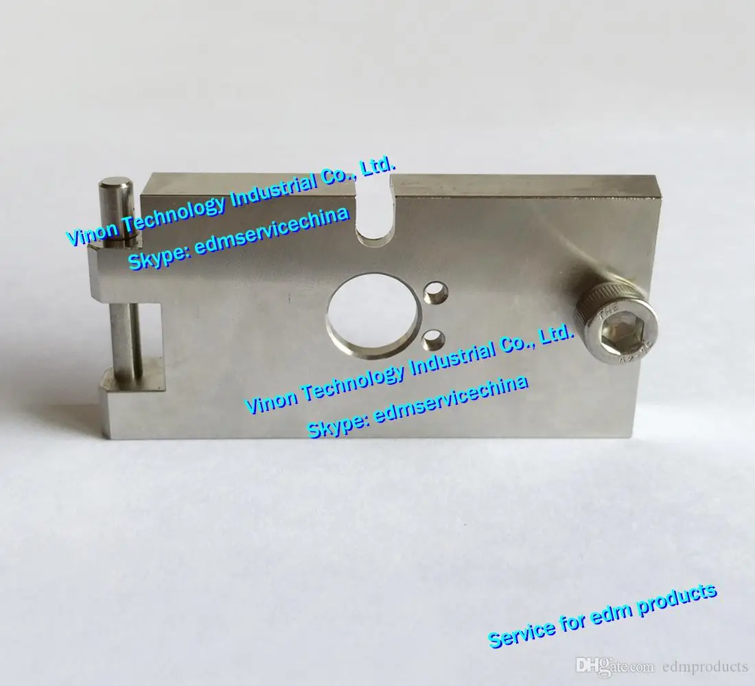 Набор дверц для верхнего направляющего держателя матрицы M600/M601/M605 для DWC-FX-K, QA, FX, FA, RA